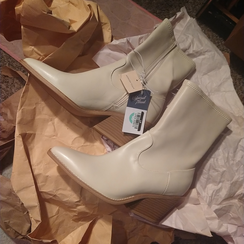 Elegant Cream Ankle Boots